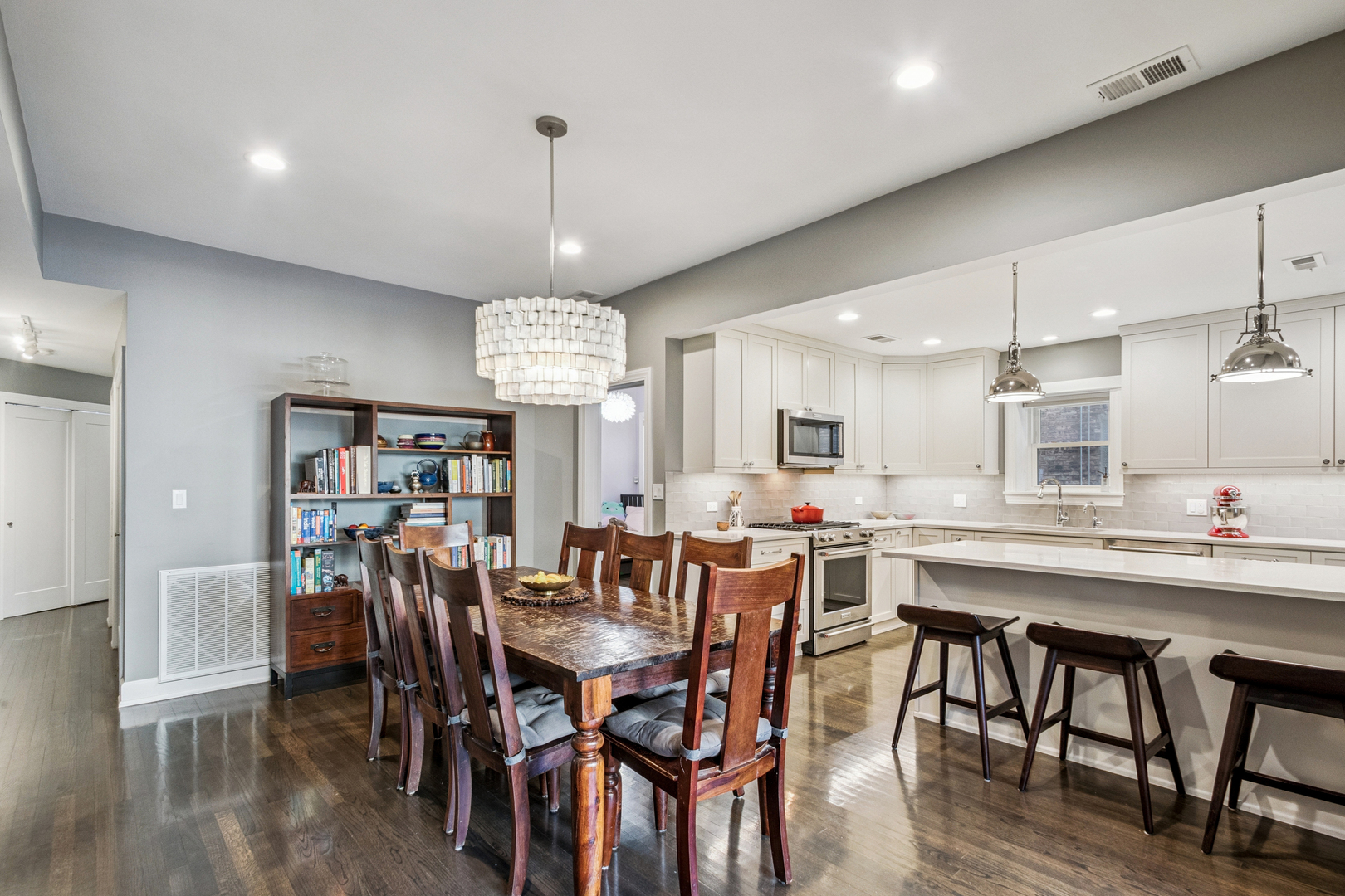 926 W Margate Terrace Unit: 1W