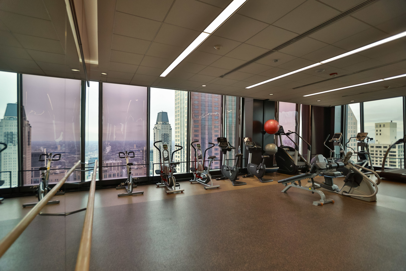 175 E DELAWARE Place Unit: 5618