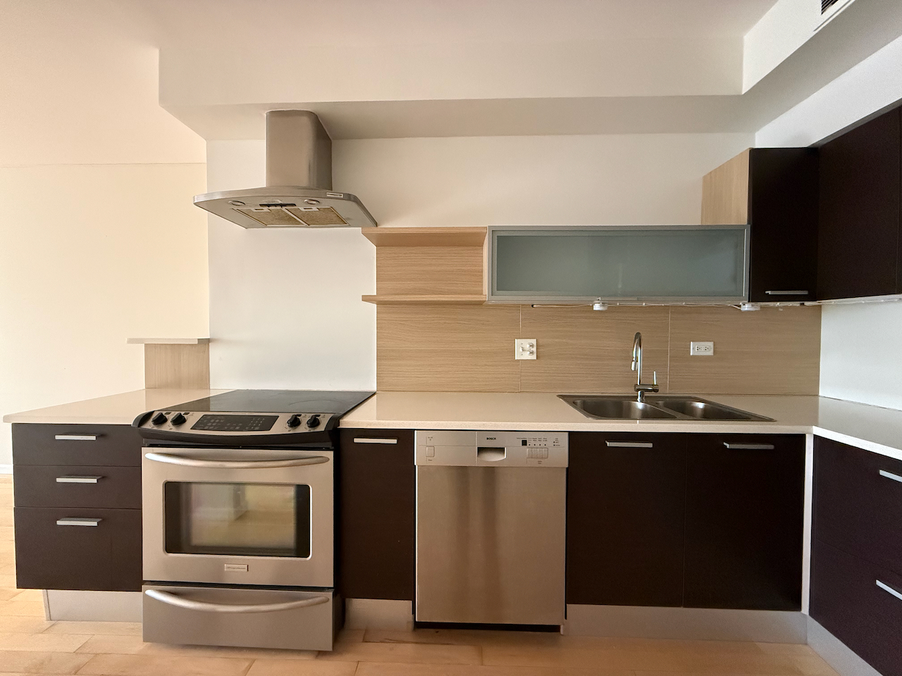 175 E DELAWARE Place Unit: 5618