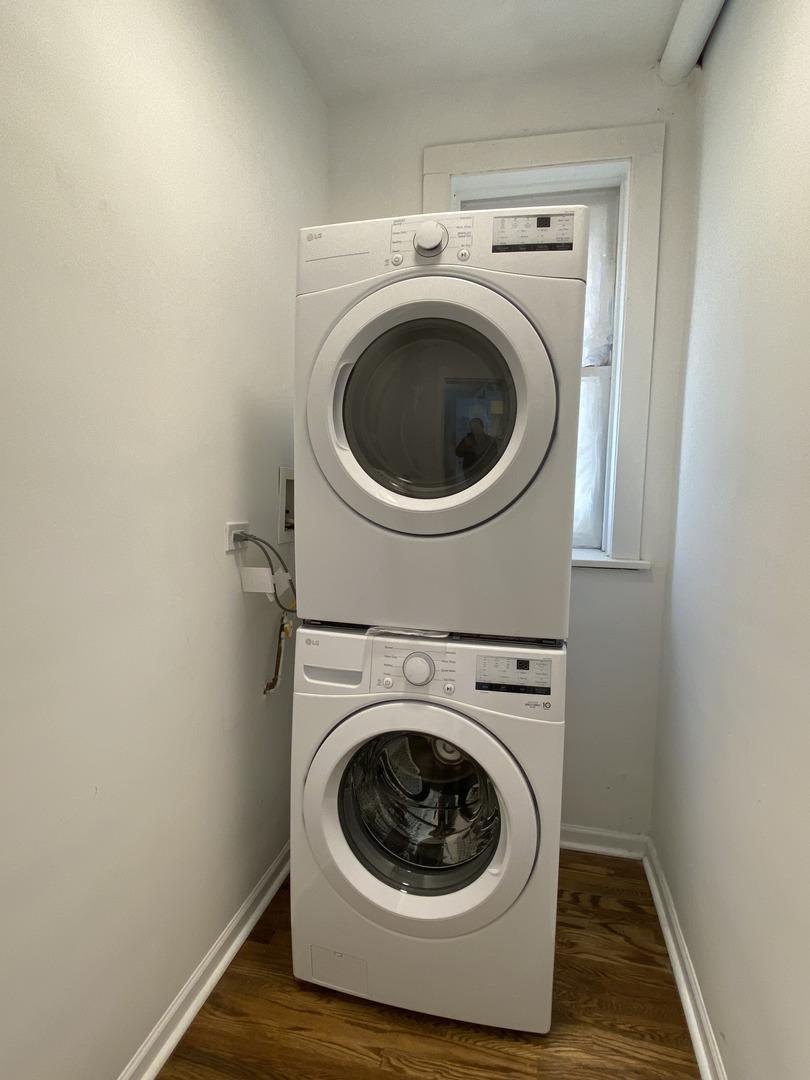 3749 W Wrightwood Avenue Unit: 1