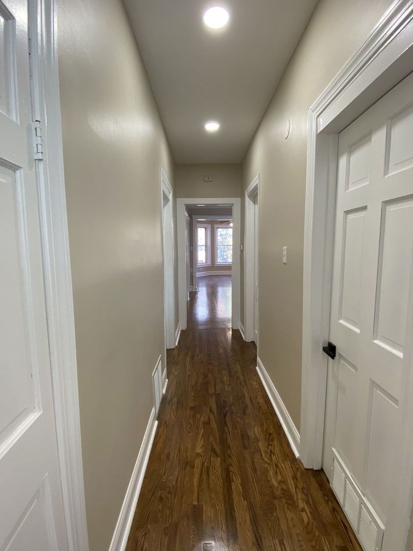 3749 W Wrightwood Avenue Unit: 1
