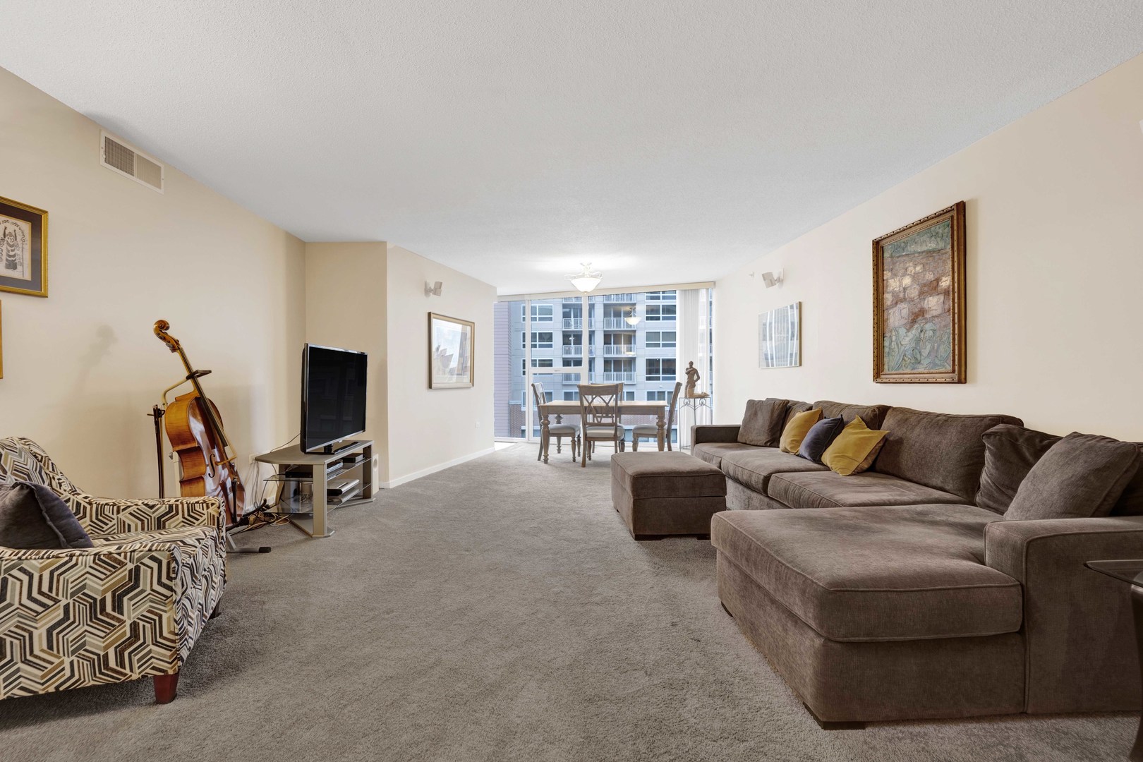 1580 sherman Avenue Unit: 906
