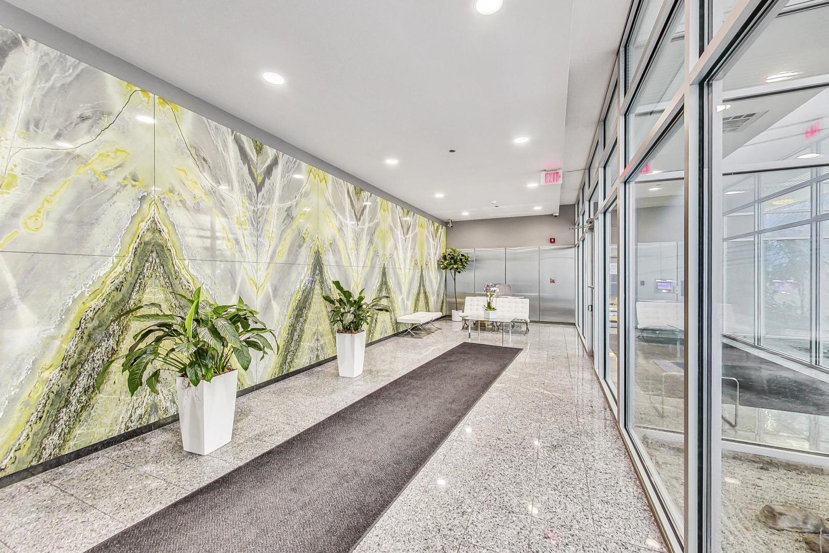 1580 sherman Avenue Unit: 906
