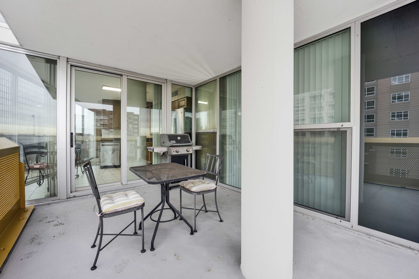 1580 sherman Avenue Unit: 906