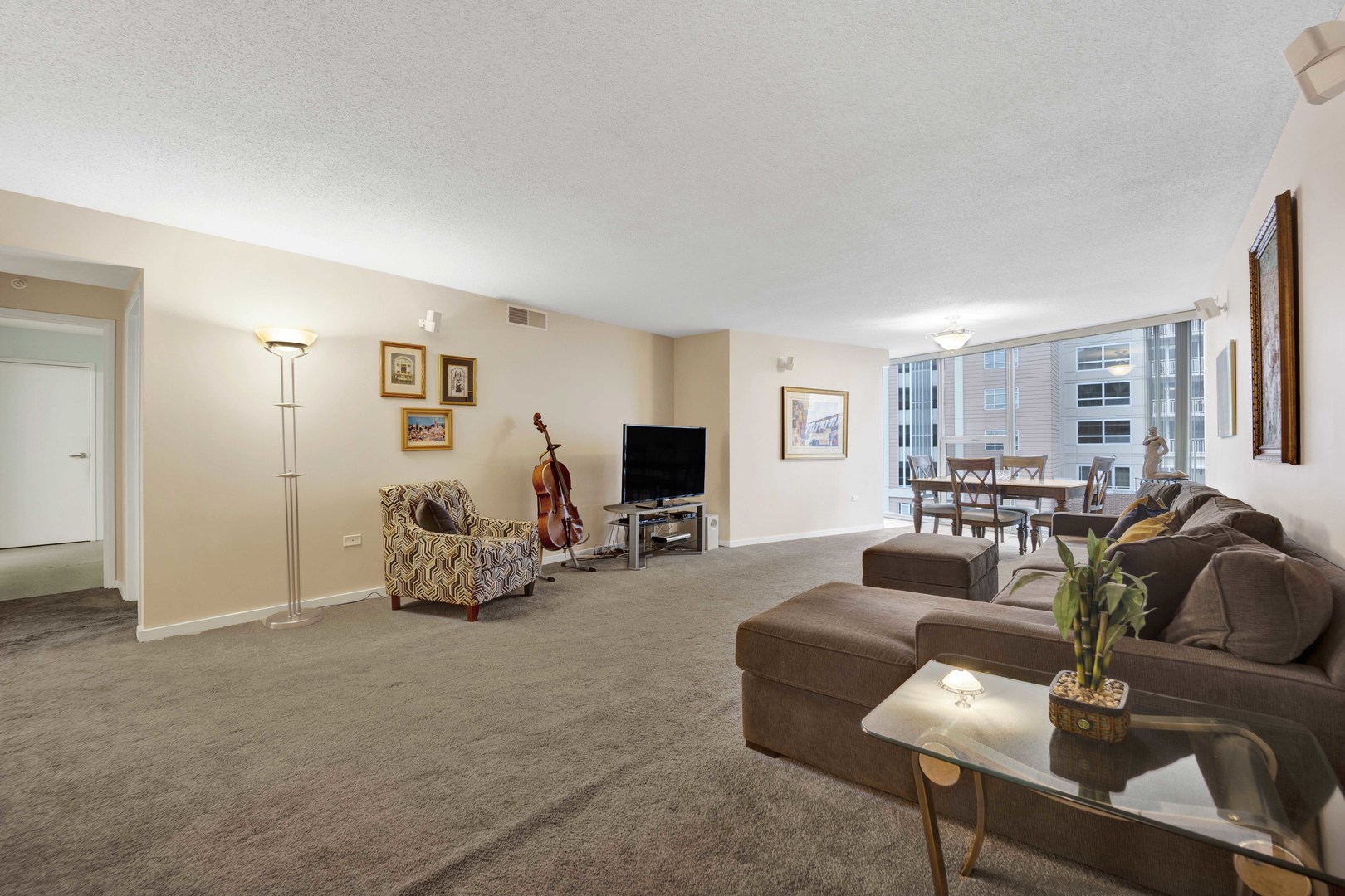 1580 sherman Avenue Unit: 906