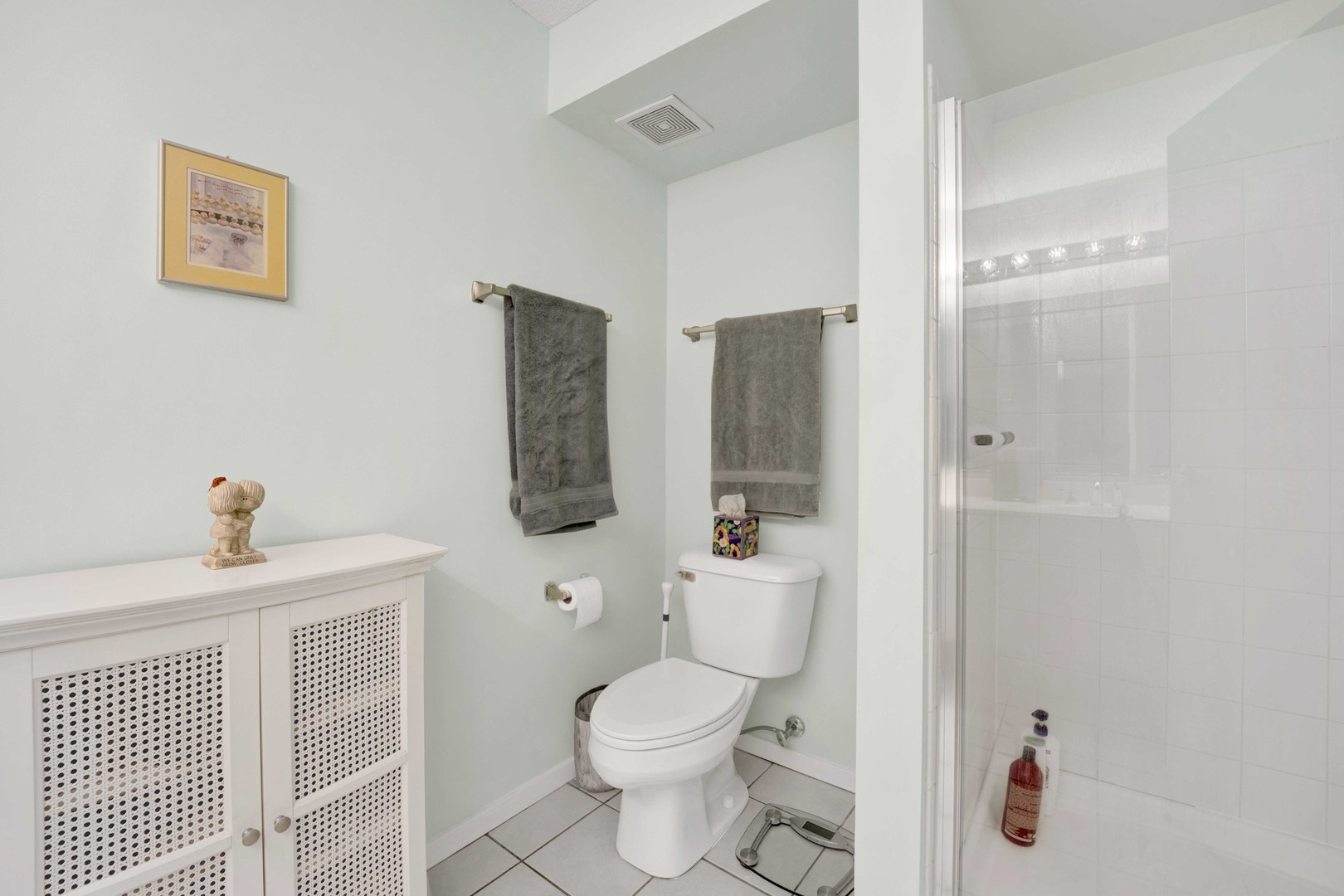 1580 sherman Avenue Unit: 906