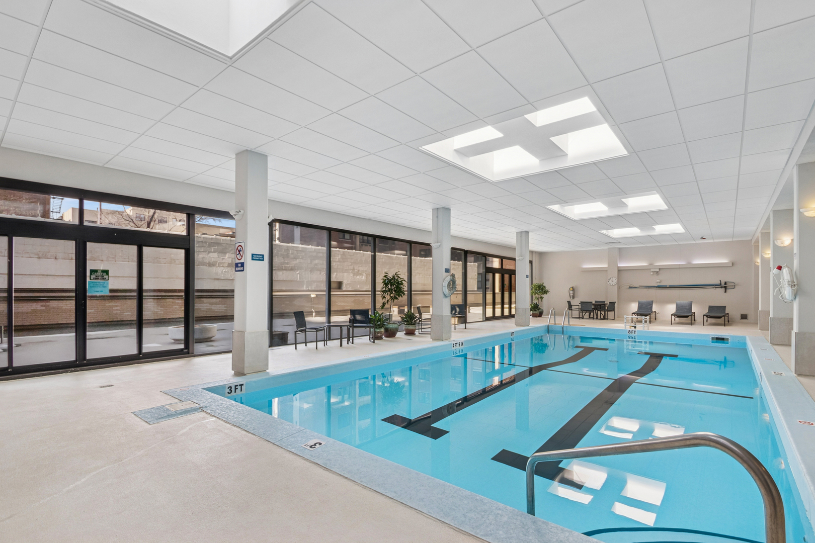 3200 N Lake Shore Drive Unit: 2701