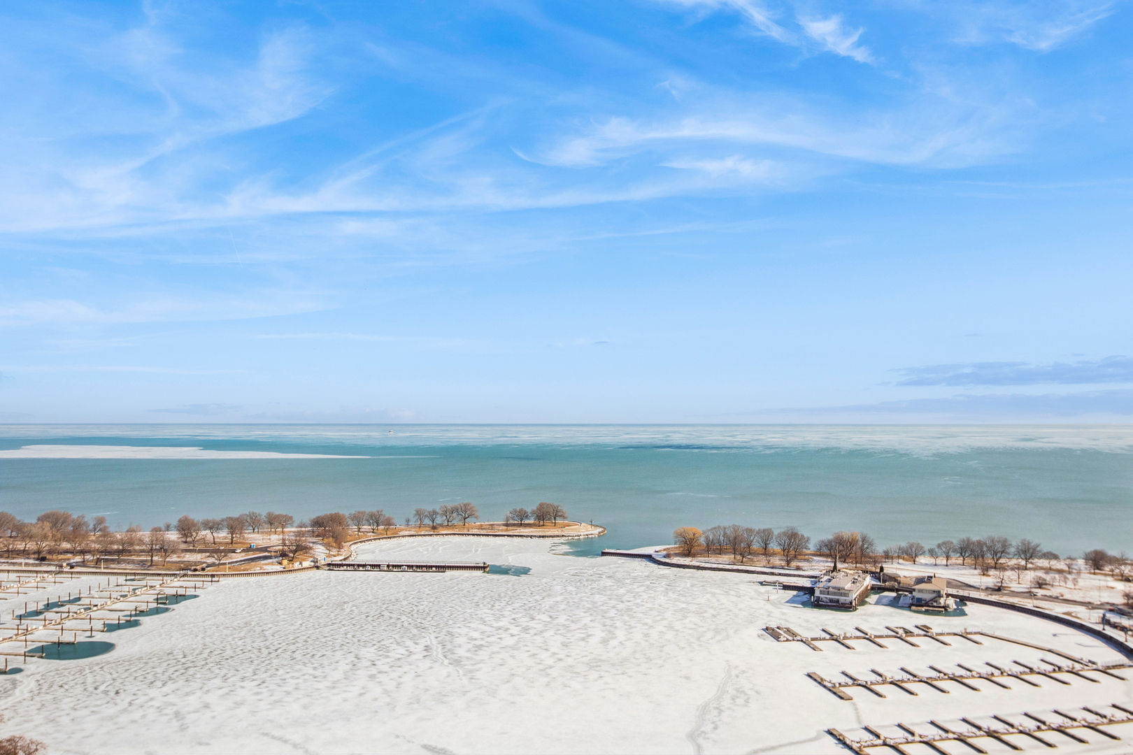 3200 N Lake Shore Drive Unit: 2701