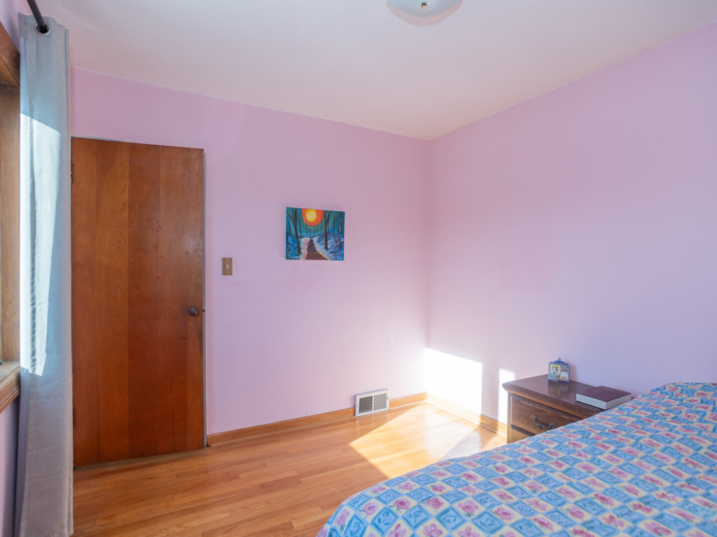 5419 N Washtenaw Avenue Unit: 2S