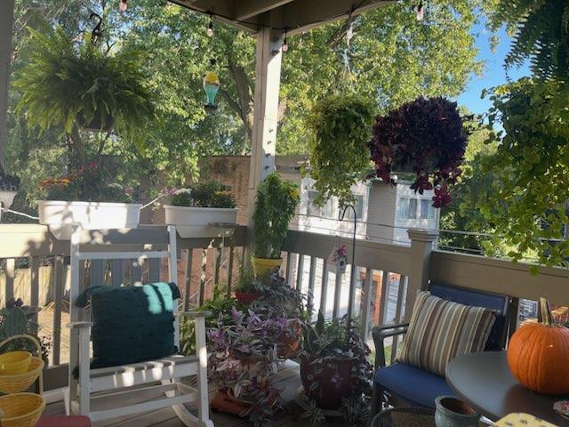 1949 W Birchwood Avenue Unit: 2