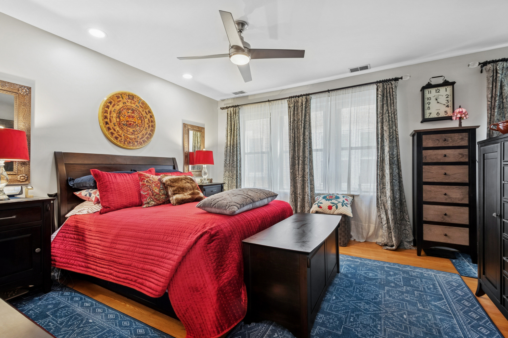 1949 W Birchwood Avenue Unit: 2