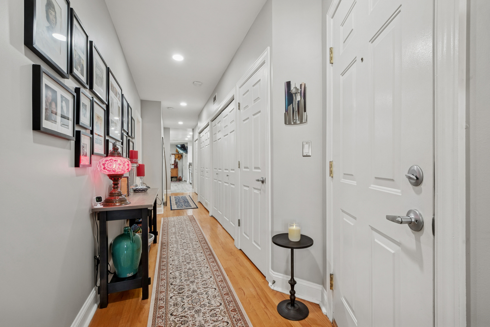 1949 W Birchwood Avenue Unit: 2