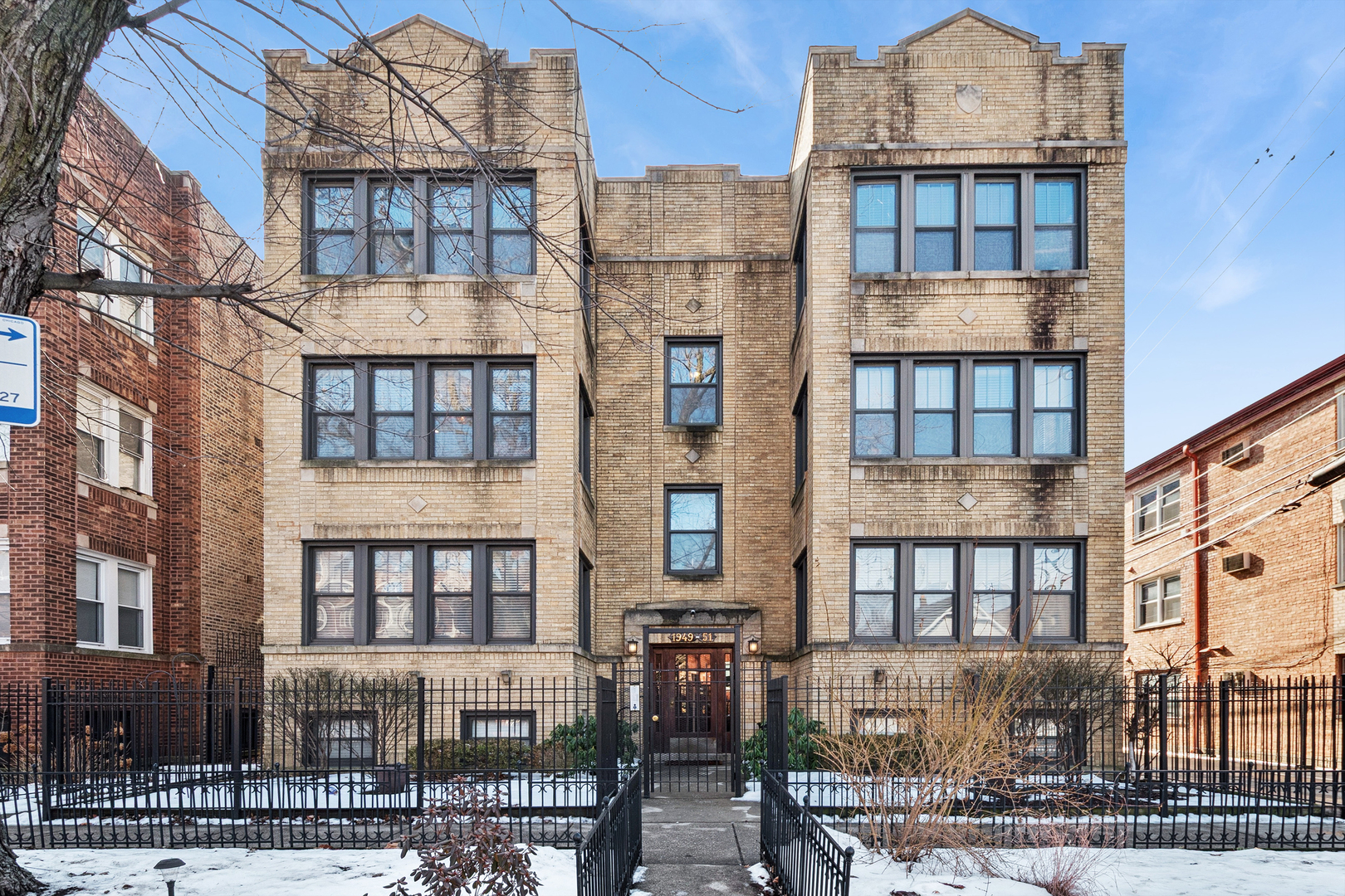 1949 W Birchwood Avenue Unit: 2