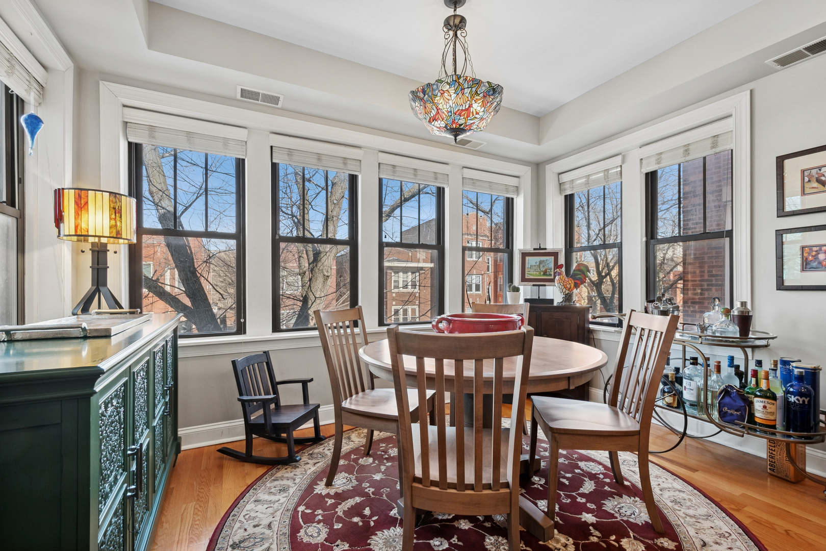 1949 W Birchwood Avenue Unit: 2