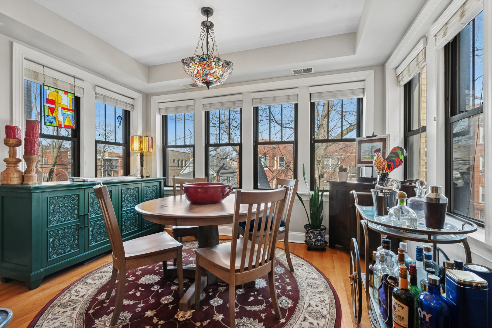 1949 W Birchwood Avenue Unit: 2