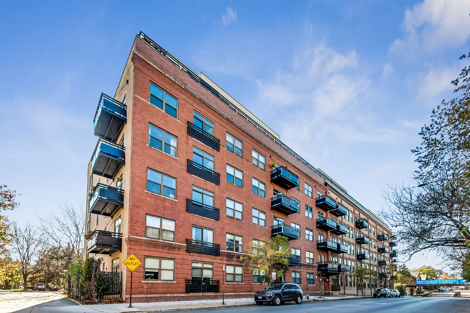 1735 W Diversey Parkway Unit: 118