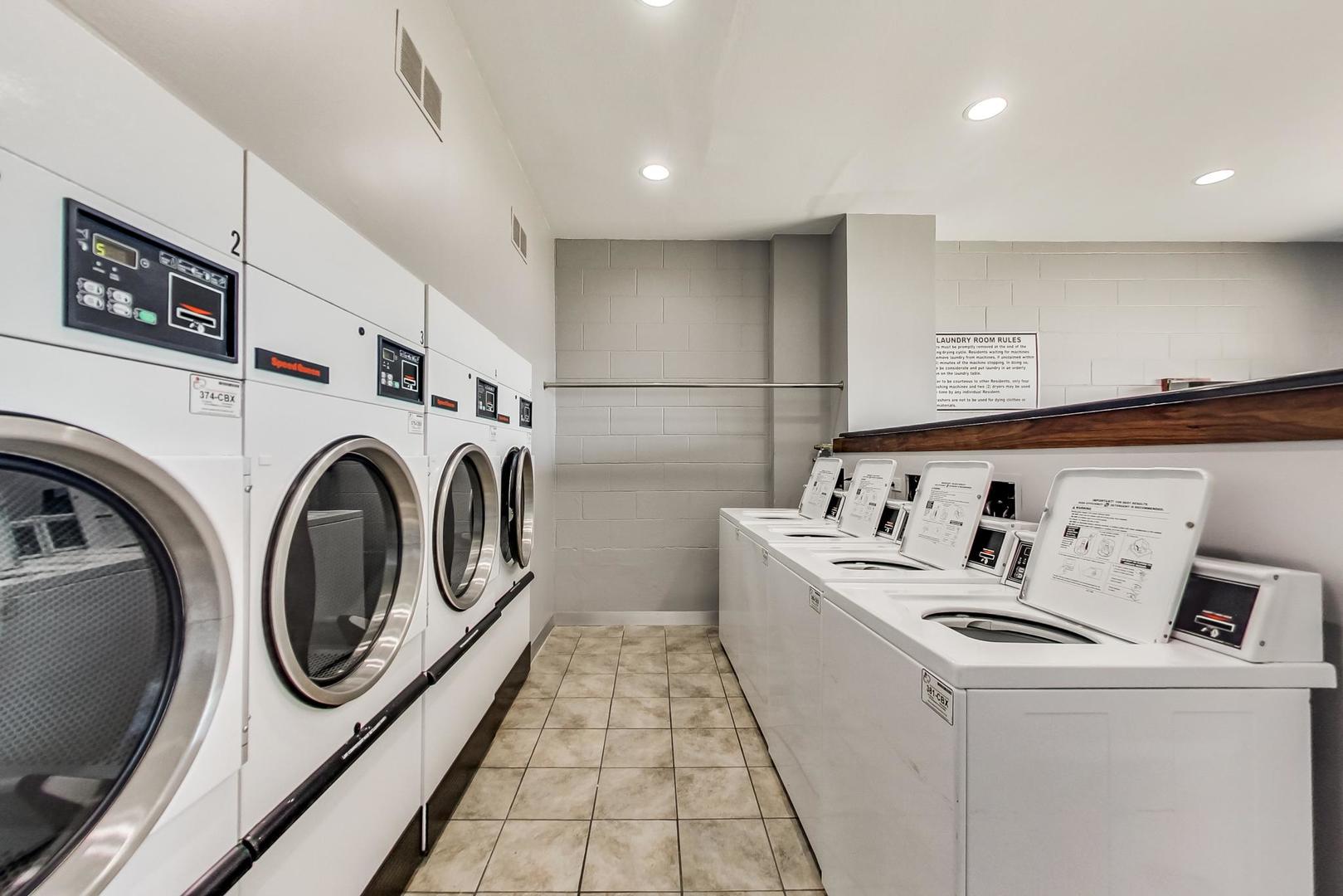 6325 N Sheridan Road Unit: 2101