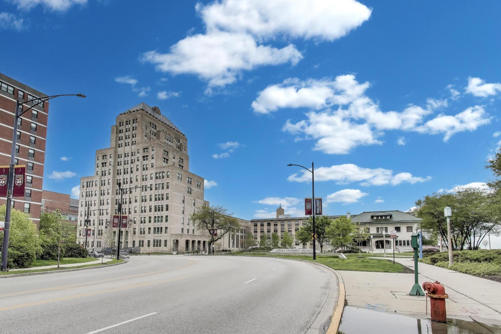 6325 N Sheridan Road Unit: 2101