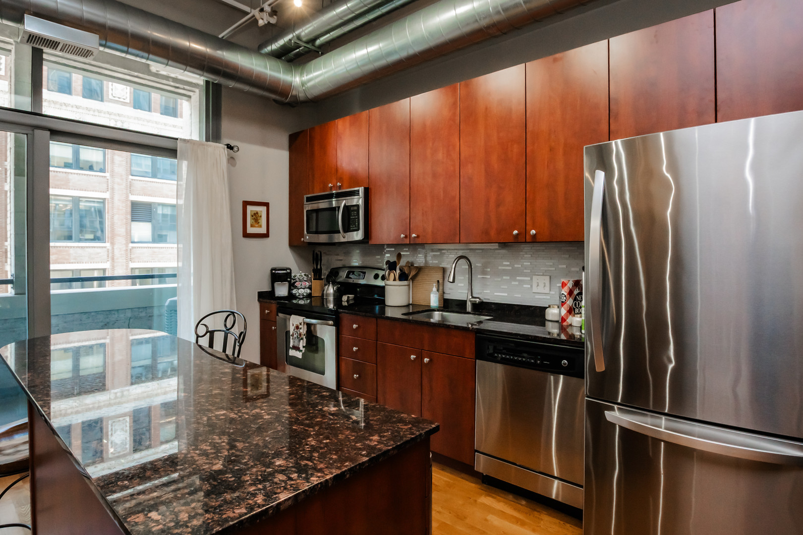 565 W QUINCY Street Unit: 710