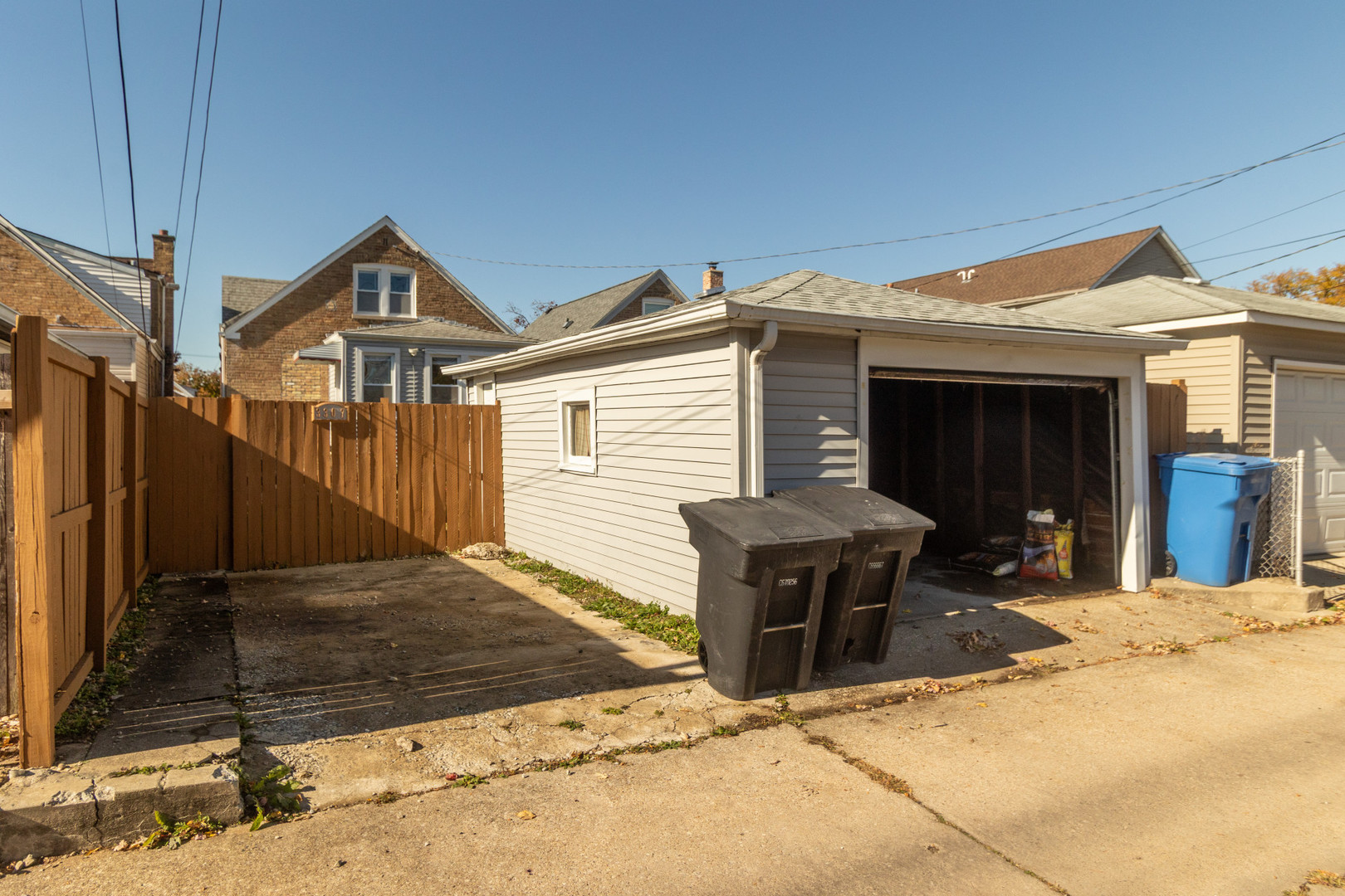3307 N Nottingham Avenue