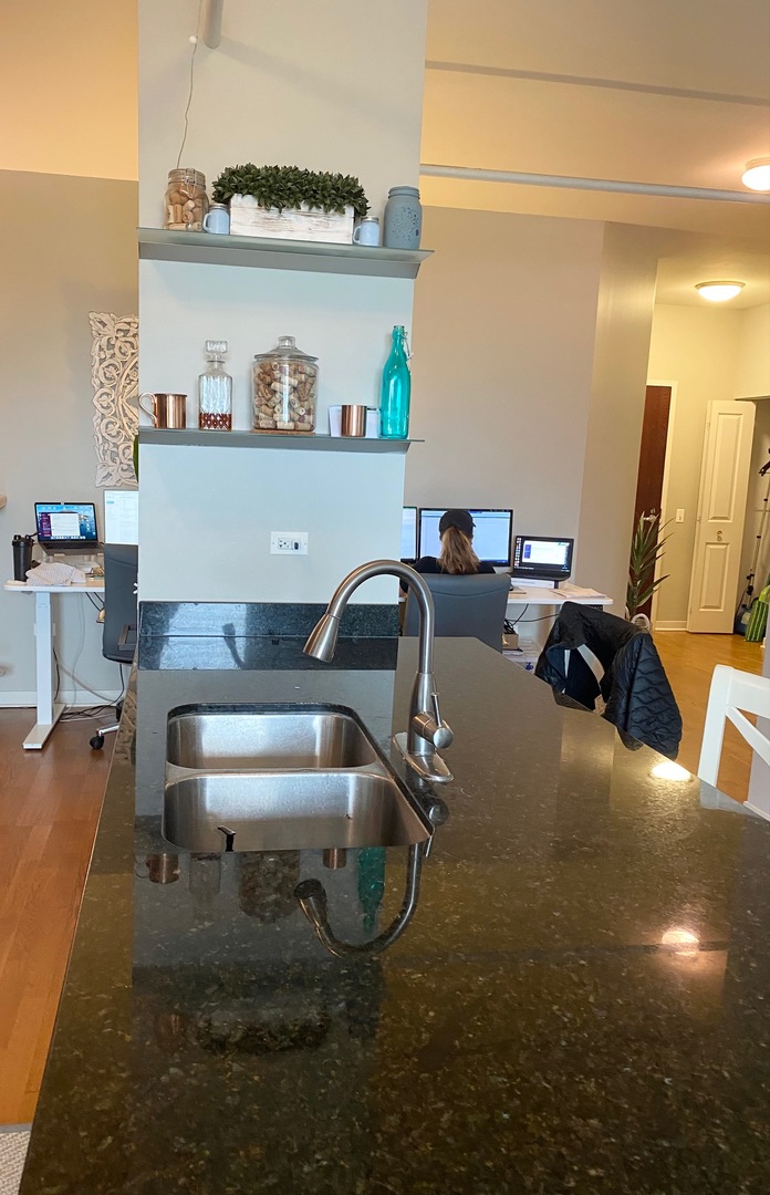 511 W Division Street Unit: 505