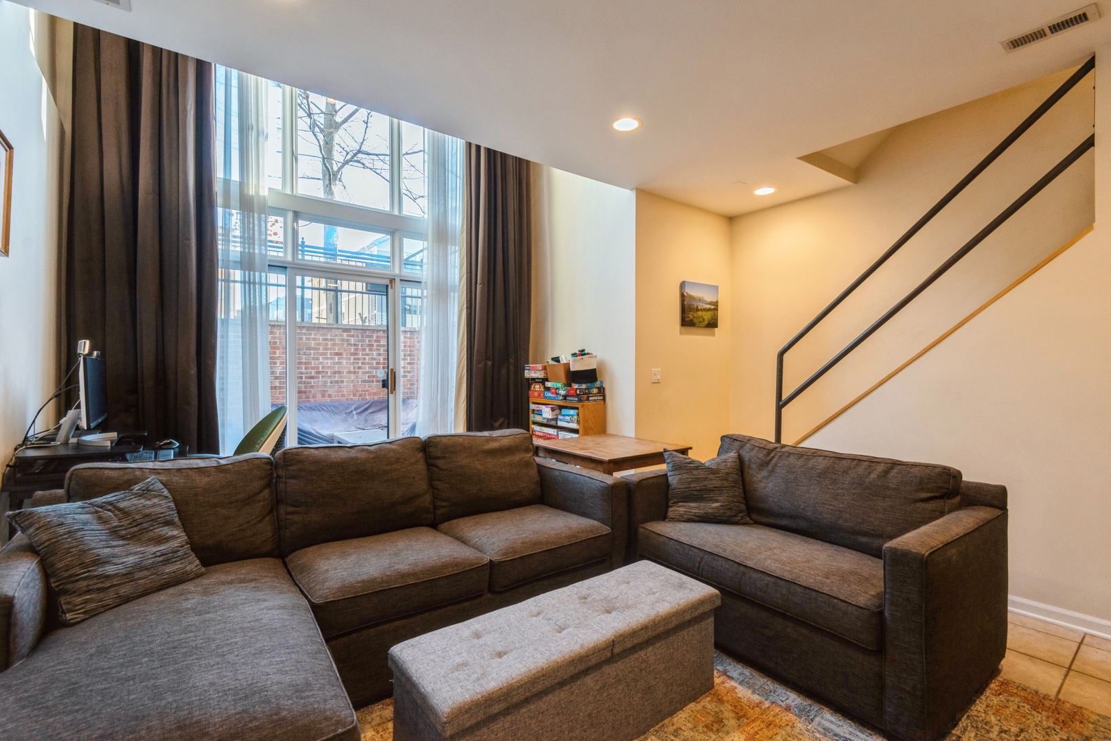 1932 W Crystal Street Unit: 1