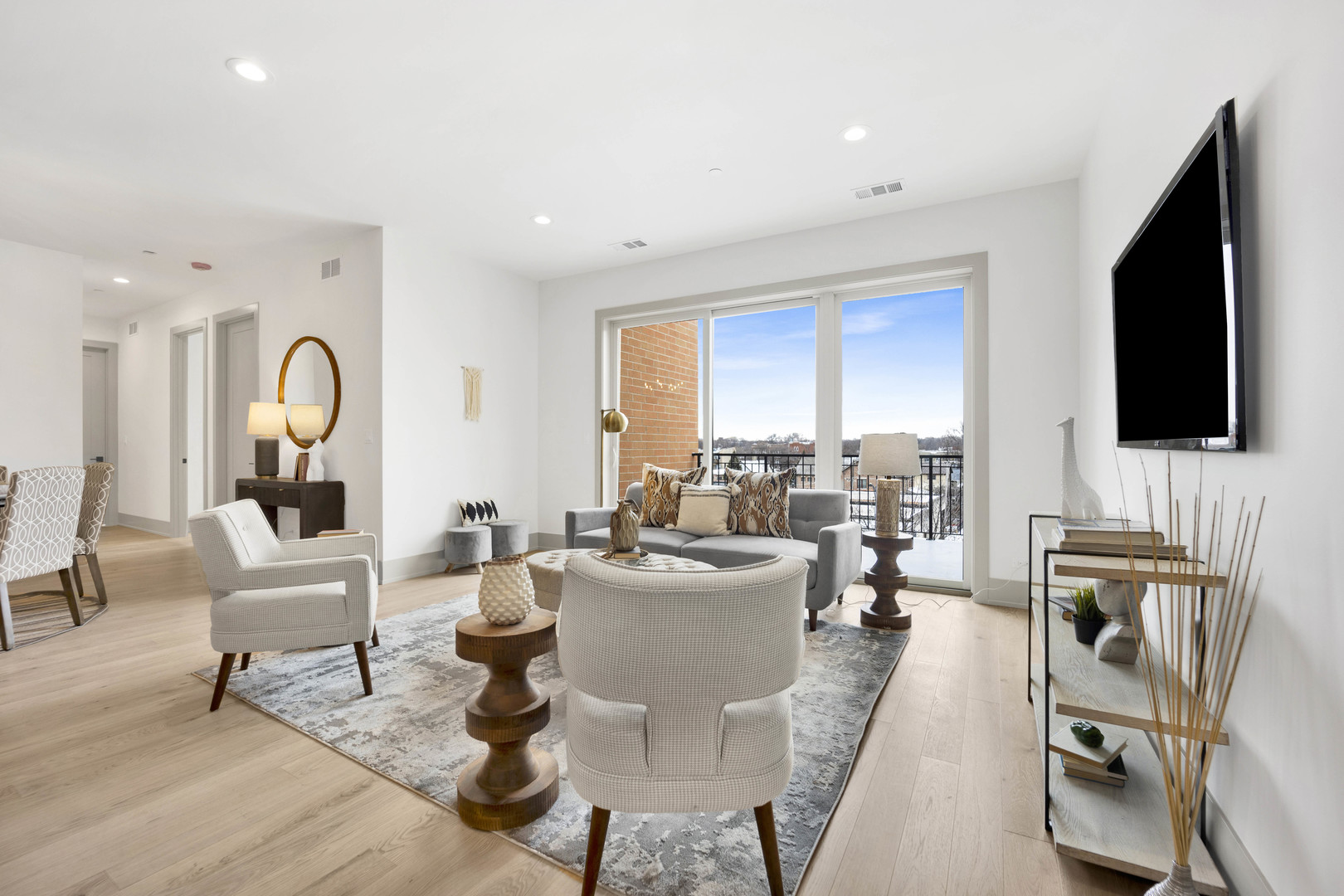 1548 W Ardmore Avenue Unit: 3F