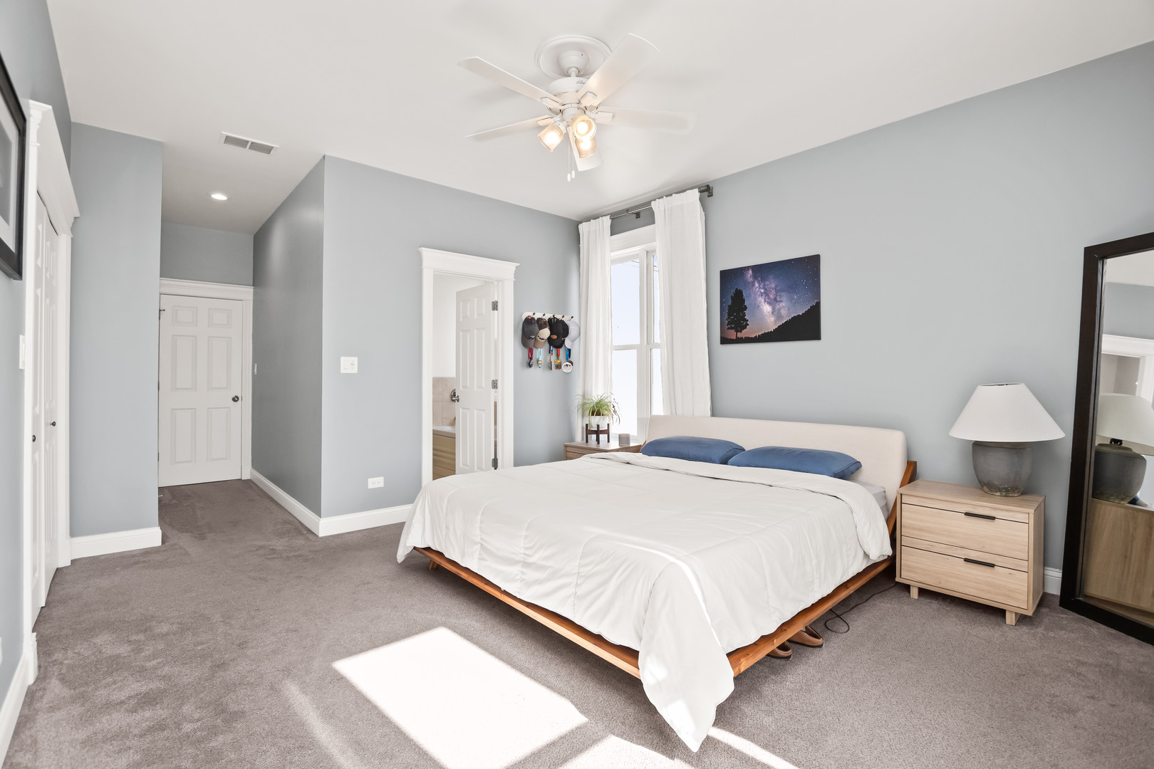 1507 W Diversey Parkway Unit: B