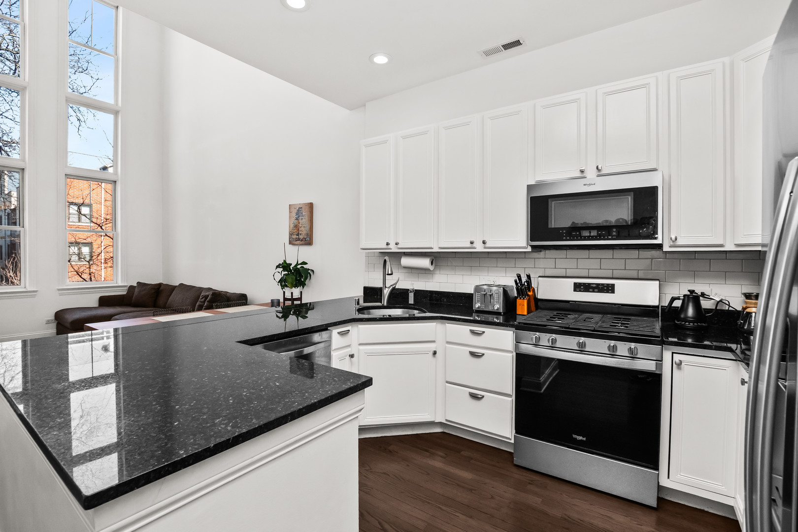 1507 W Diversey Parkway Unit: B
