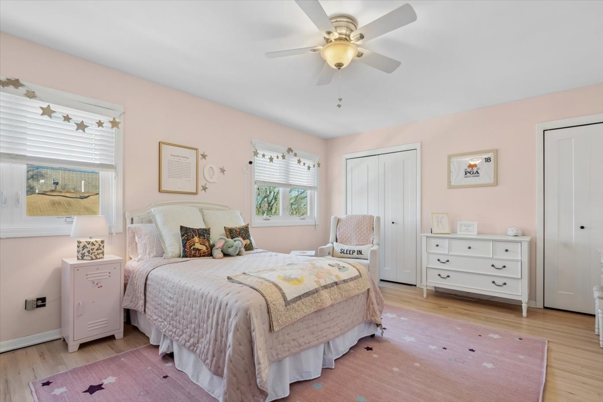 807 W Wolfram Street Unit: 6