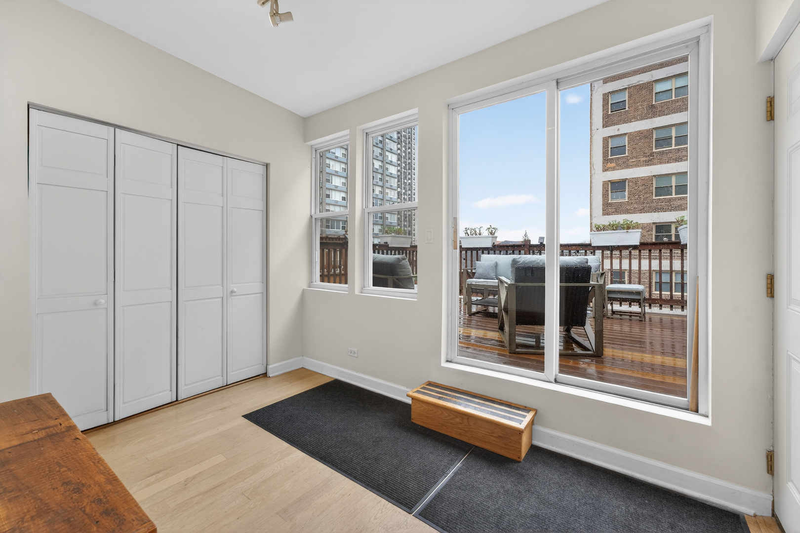 5639 N Kenmore Avenue Unit: 3