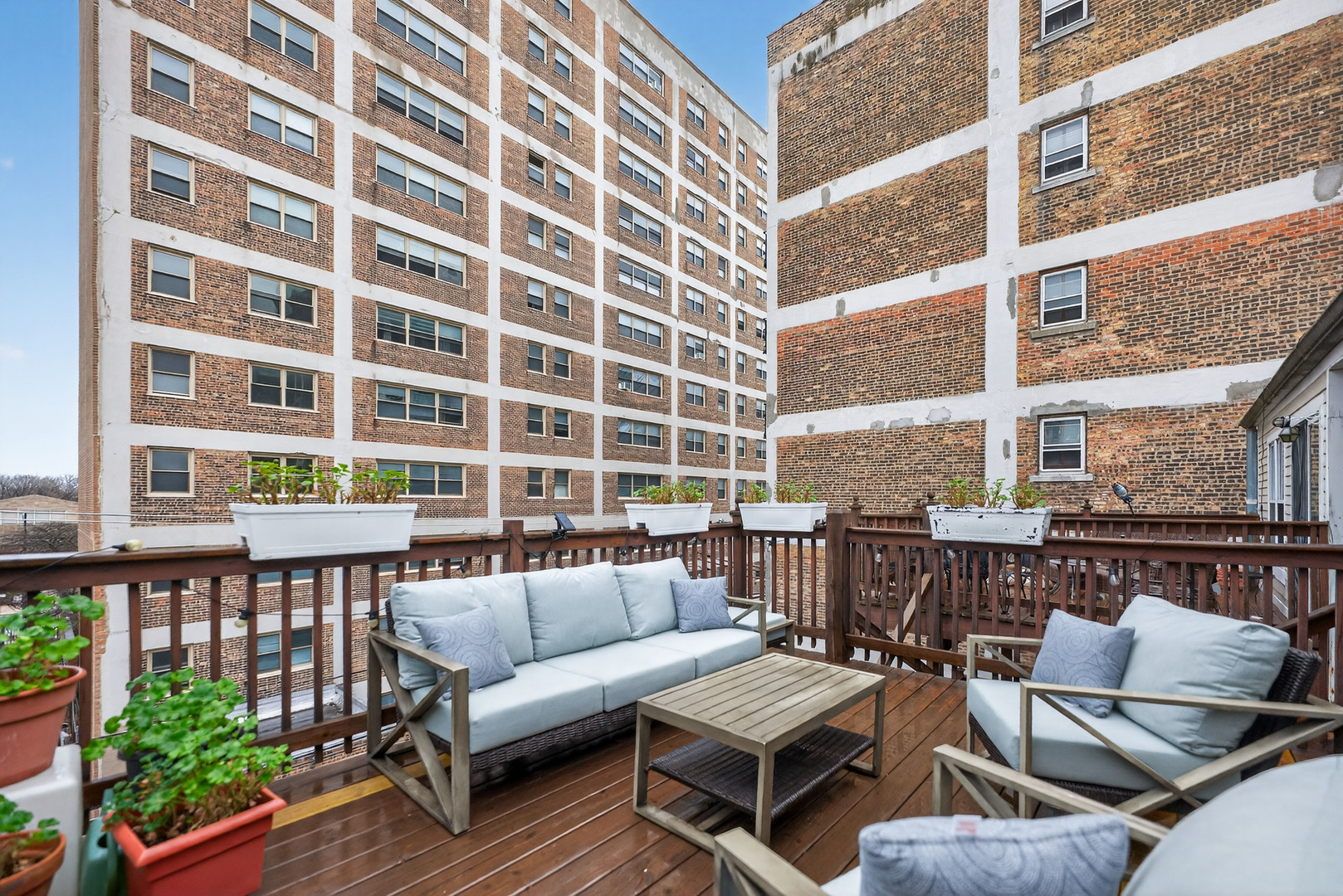5639 N Kenmore Avenue Unit: 3