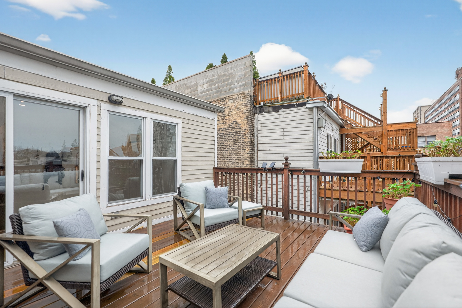 5639 N Kenmore Avenue Unit: 3