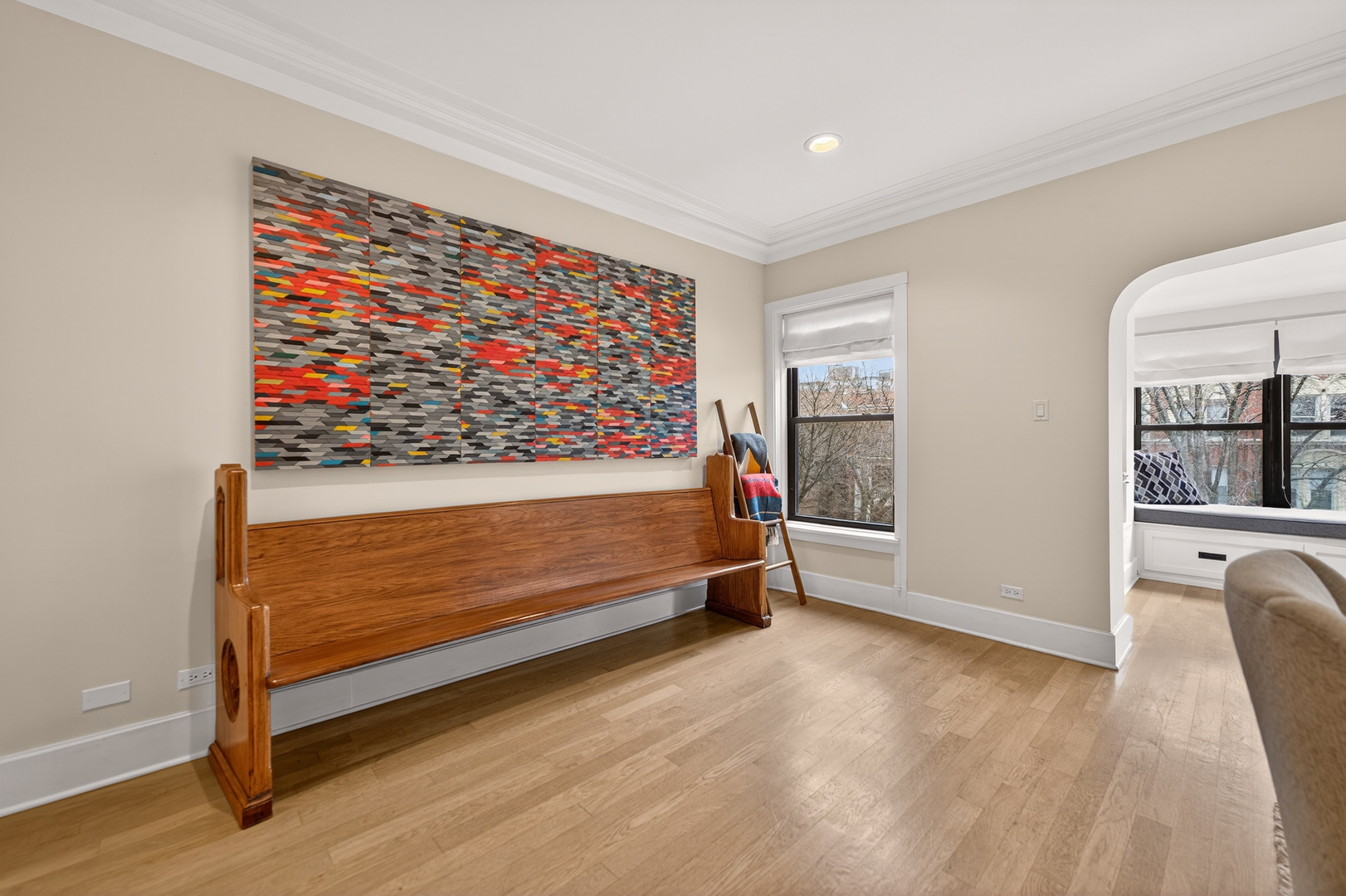 5639 N Kenmore Avenue Unit: 3