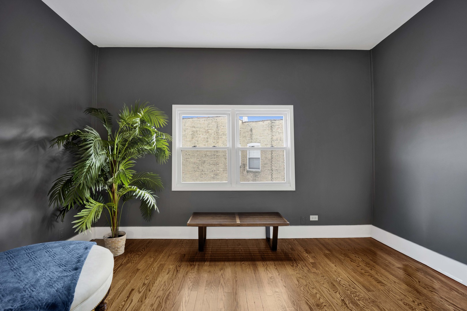 1528 W Ardmore Avenue Unit: 3W