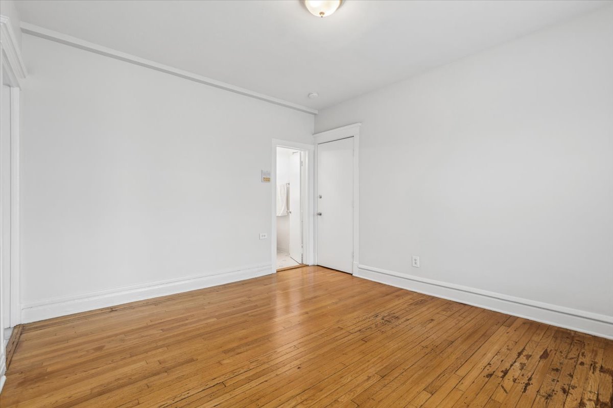 5414 N Broadway Street Unit: 2