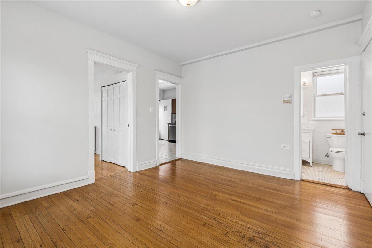 5414 N Broadway Street Unit: 2
