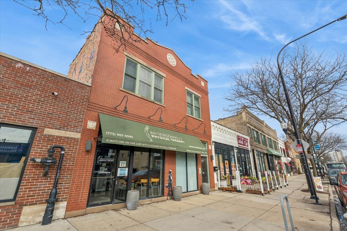 5414 N Broadway Street Unit: 2