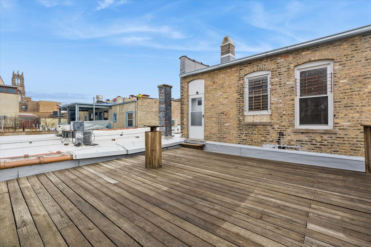 5414 N Broadway Street Unit: 2