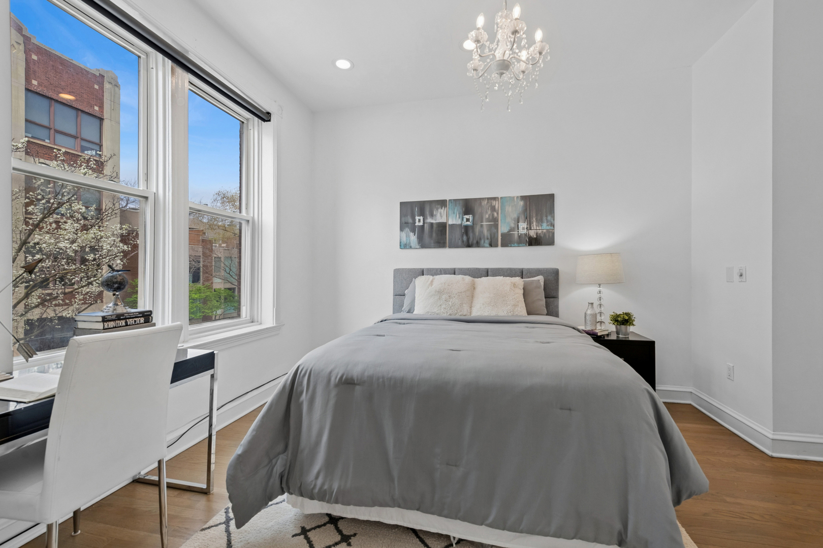 1170 W Armitage Avenue Unit: 2W