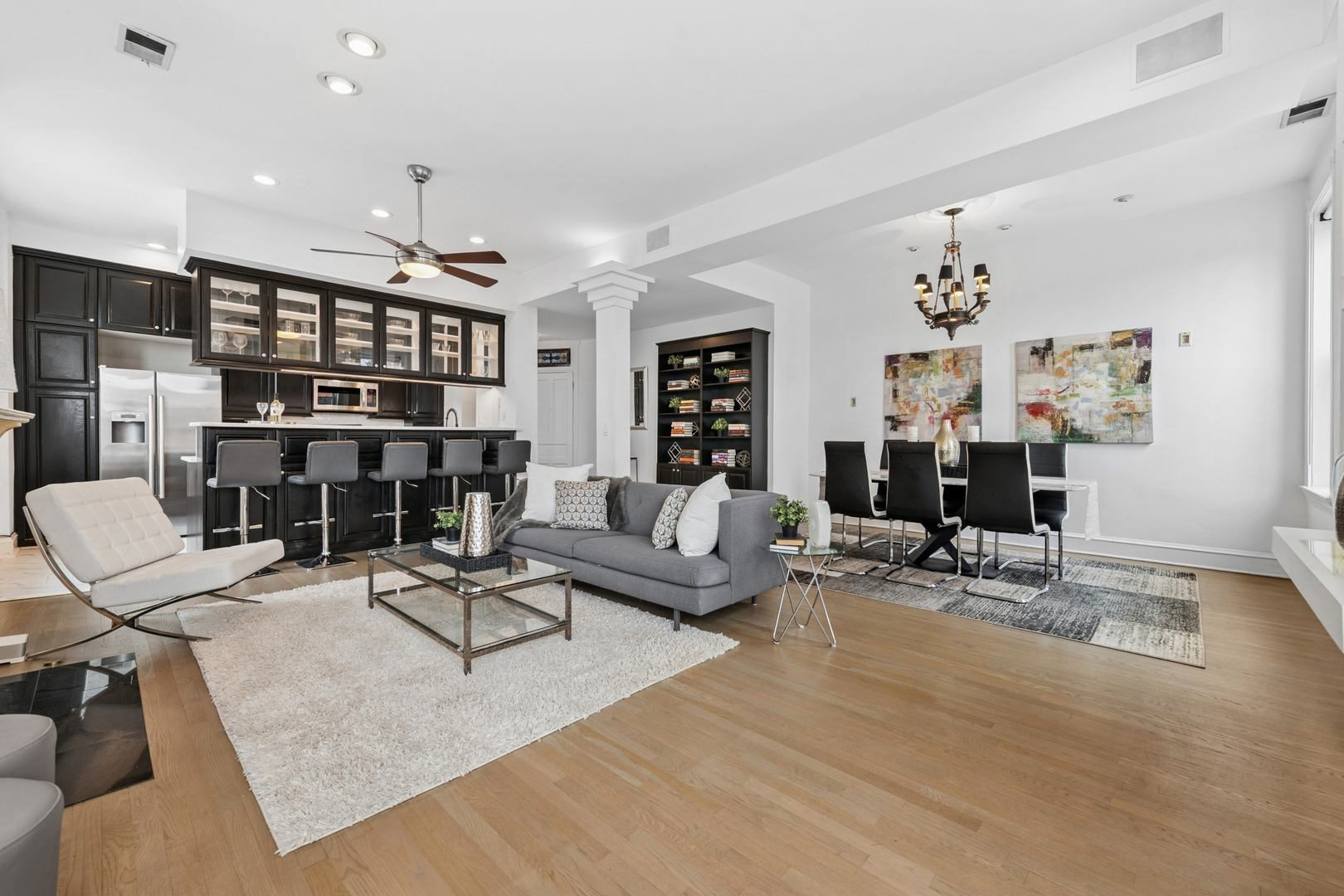 1170 W Armitage Avenue Unit: 2W