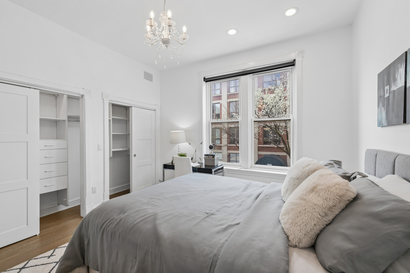 1170 W Armitage Avenue Unit: 2W