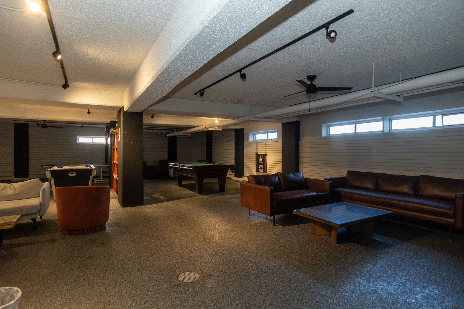 4960 N Marine Drive Unit: 1014