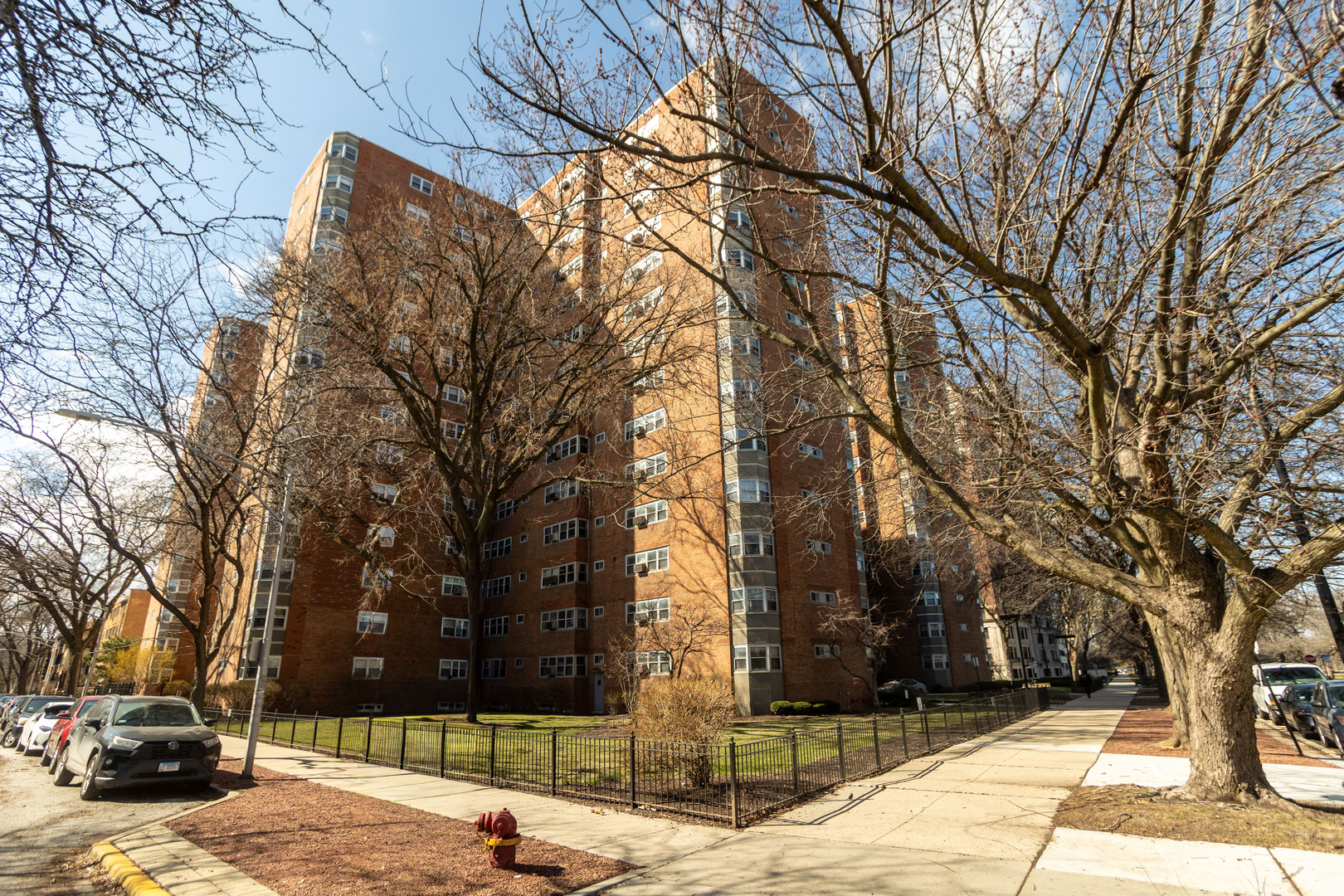 4960 N Marine Drive Unit: 1014