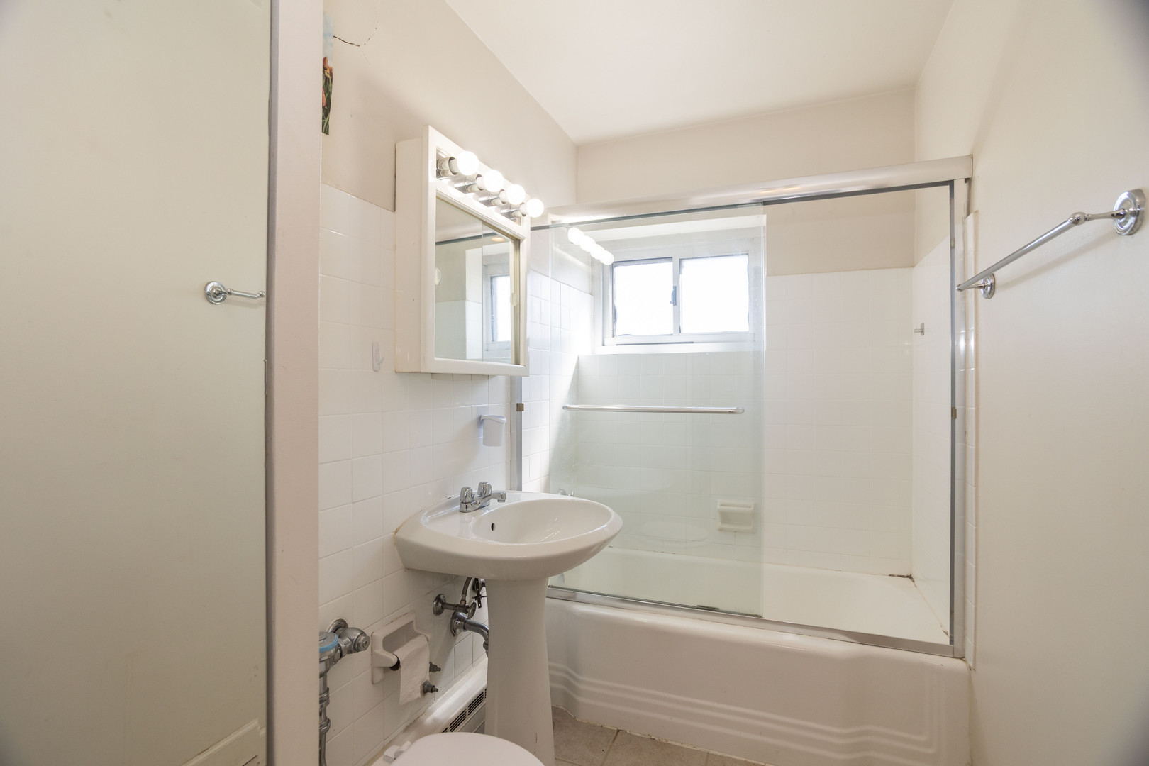 4960 N Marine Drive Unit: 1014