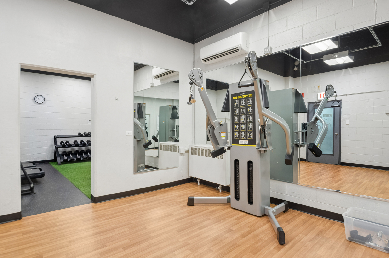 3550 N Lake Shore Drive Unit: 2424