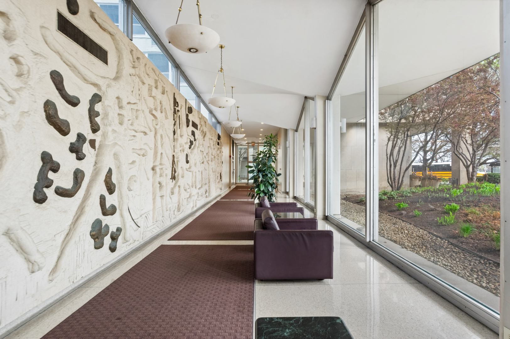 3550 N Lake Shore Drive Unit: 2424