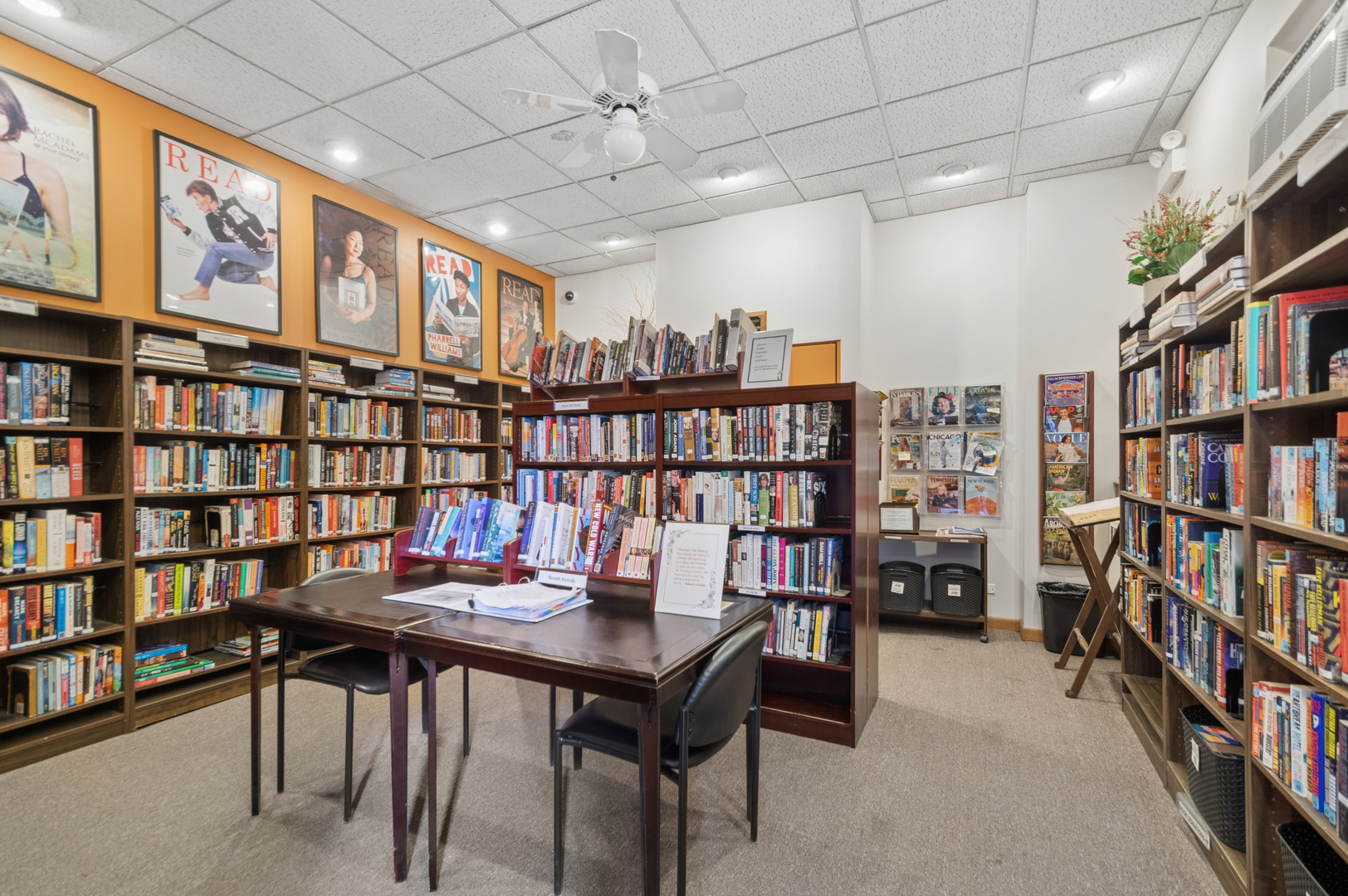 3550 N Lake Shore Drive Unit: 2424