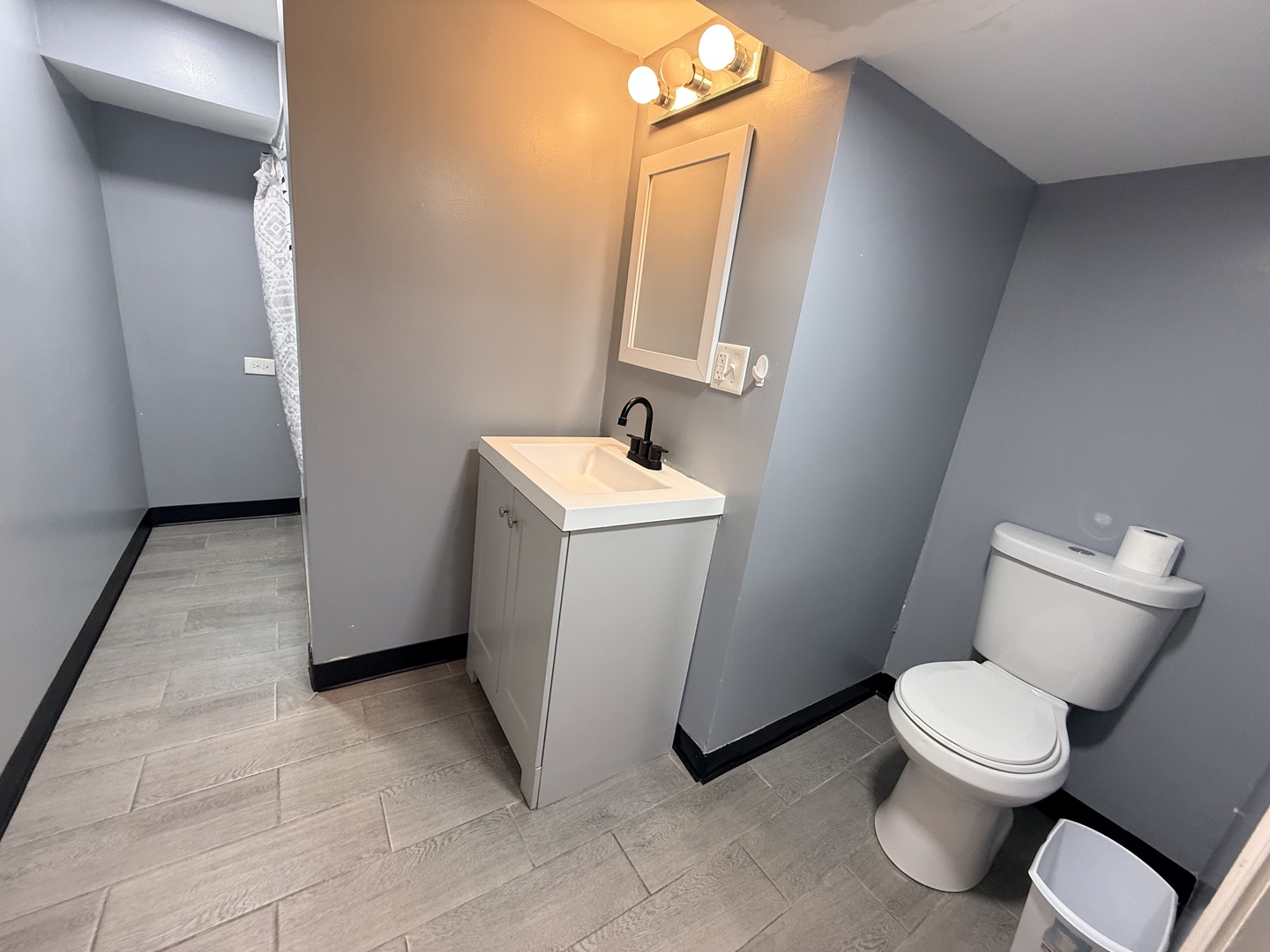4813 W 22nd Place