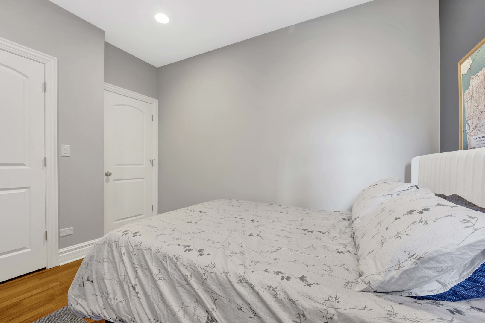 1625 W Catalpa Avenue Unit: 1